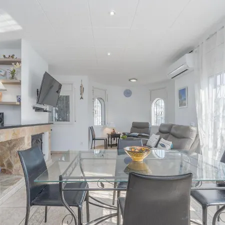 Louise By Interhome